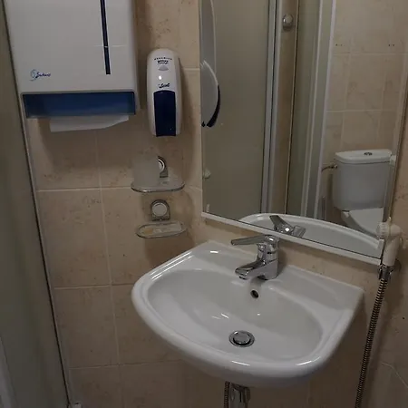 Hotel Duets 2*